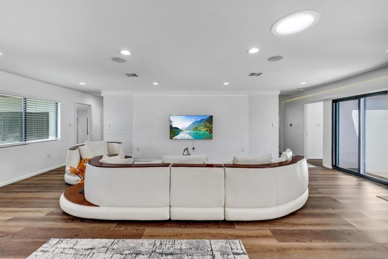 Luxury 4 Bedroom Villa Хантингтон-Бич Экстерьер фото