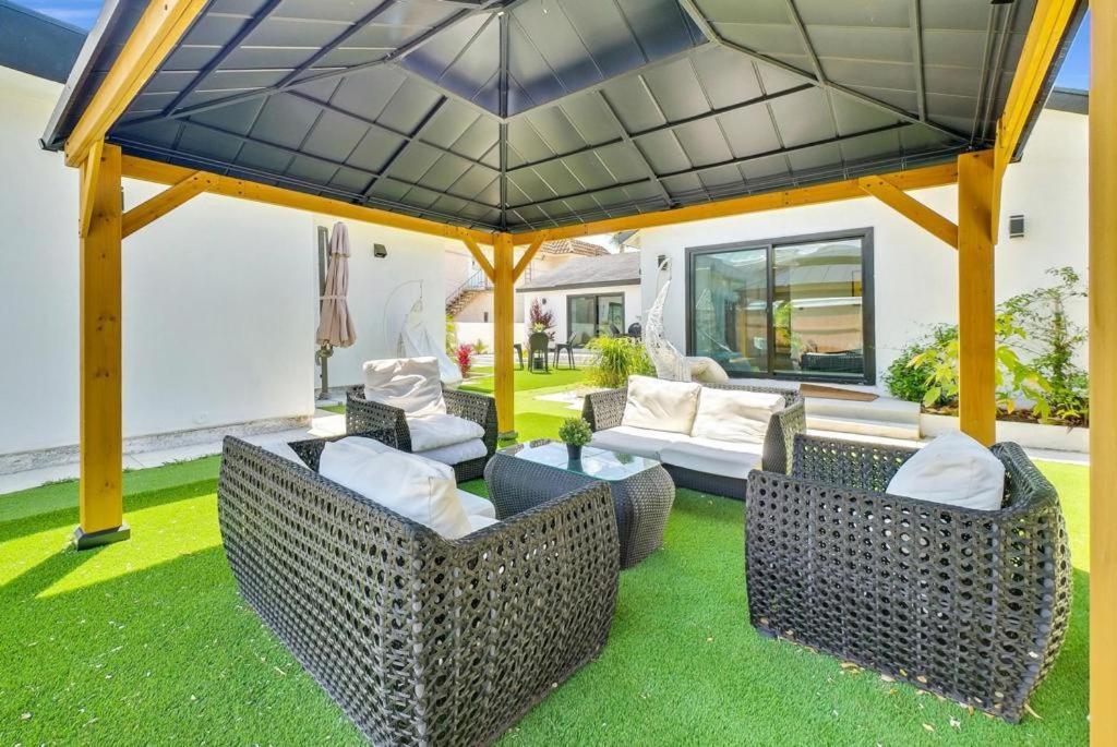 Luxury 4 Bedroom Villa Хантингтон-Бич Экстерьер фото